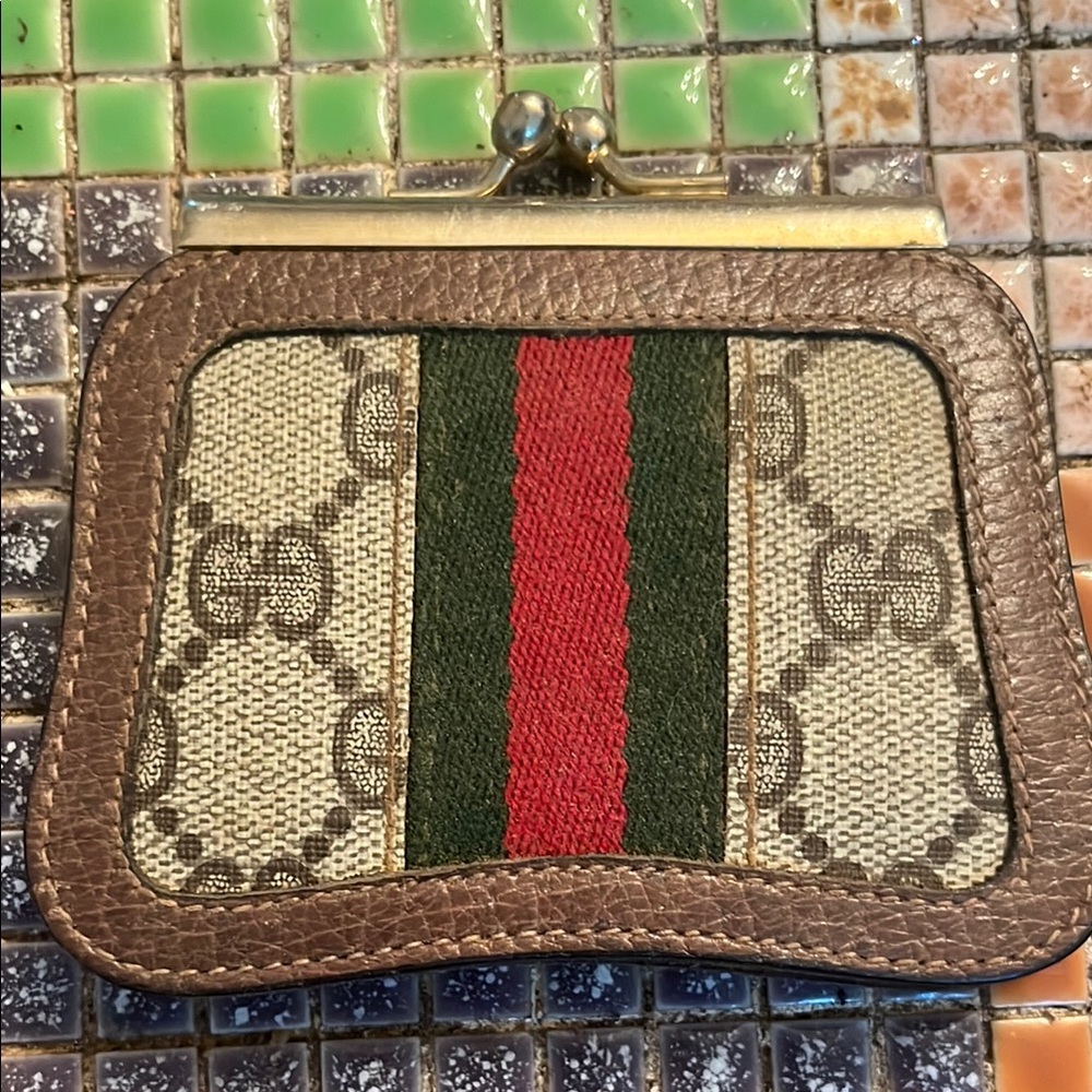 Gucci Beige and Green Canvas Coin Purse